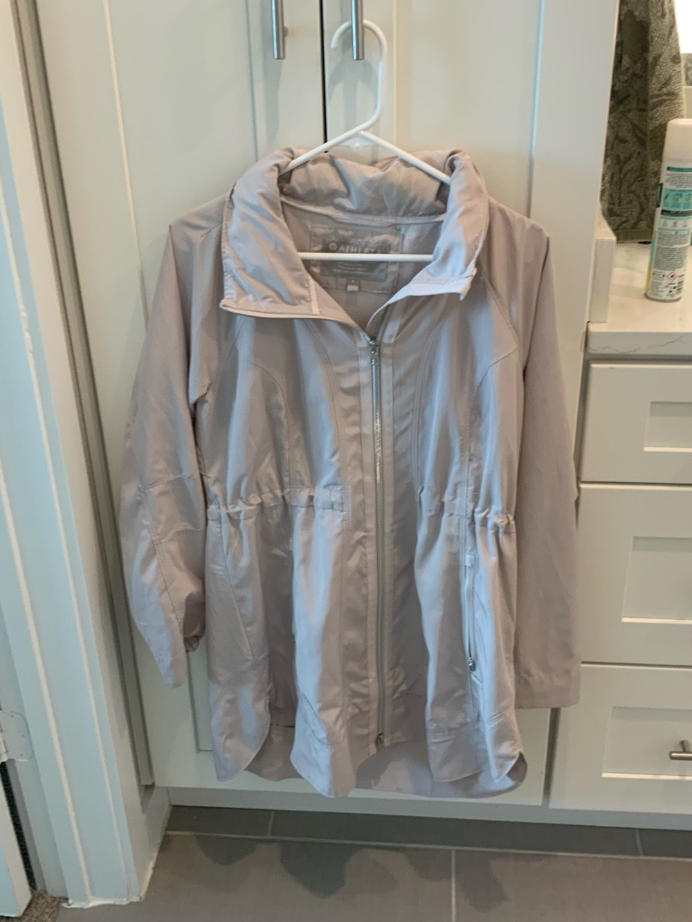 Athleta Lightweight Hooded Trench Coat in Pale Gray